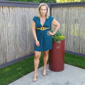 http://followphyllis.com/wp-content/uploads/2016/06/Over-50-dresses-green-standing-300x300.jpeg