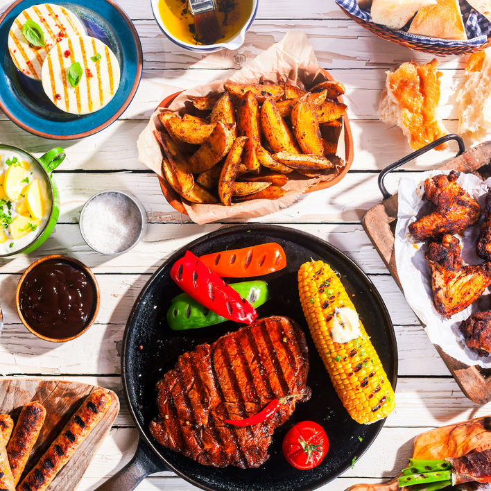 10 Tips to Survive a Summer Barbecue a- follow-phyllis