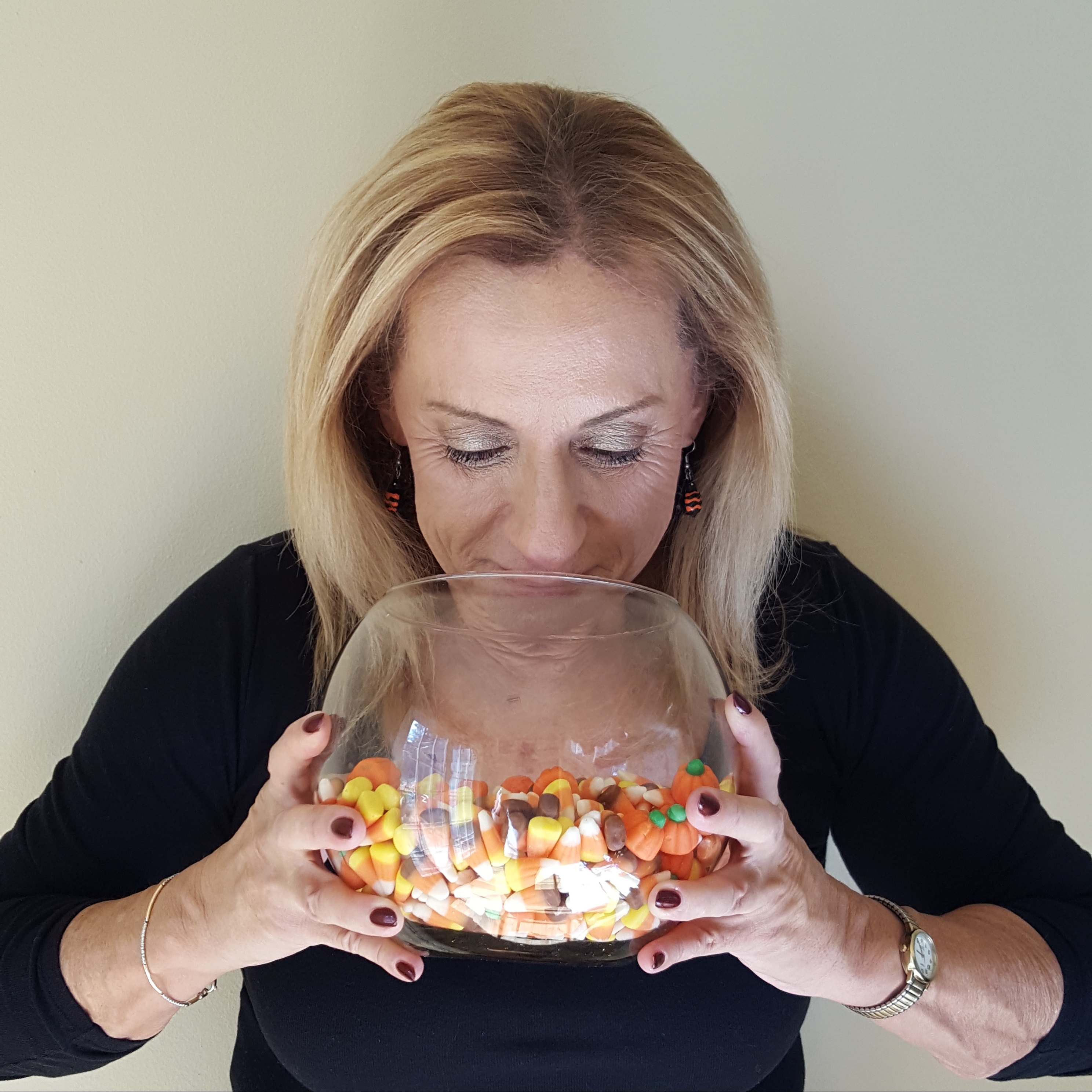 follow-phyllis-halloween-happiness-eating-candy
