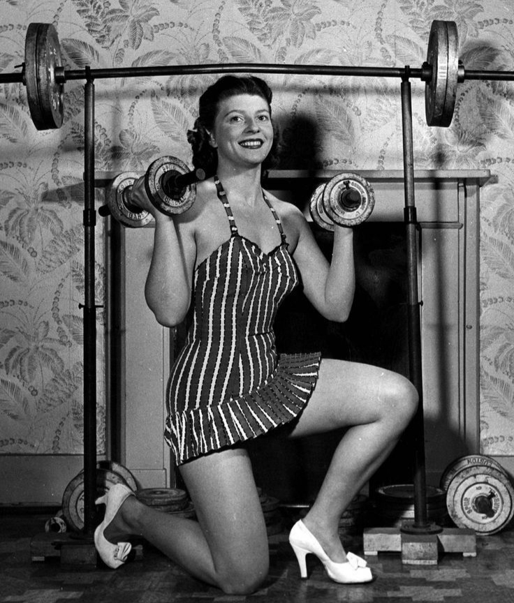 Weightlifting old Hollywood - followPhyllis